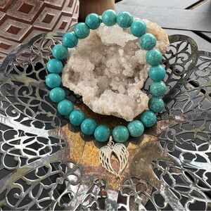 Handmade Turquoise Howlite Bracelet with Angel Wings Charm